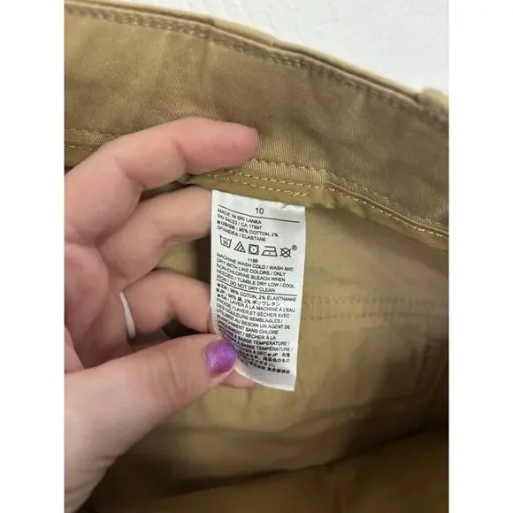 NWT Banana Republic Khaki Chico Shorts Size 10 Classic Pockets Vacation Beach - Picture 5 of 6